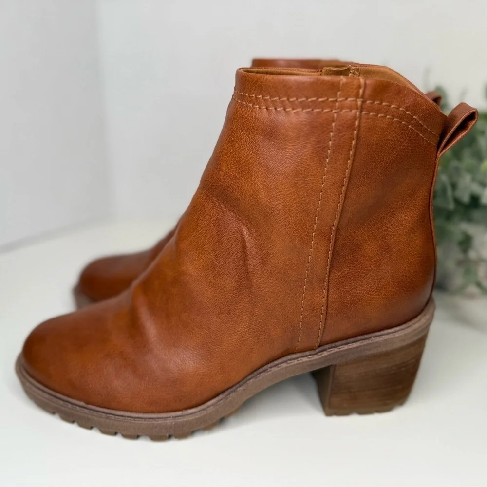 Zodiac Greyson Block Heel Womens Ankle Boots Size 10M in Brown/Cognac Streetwear